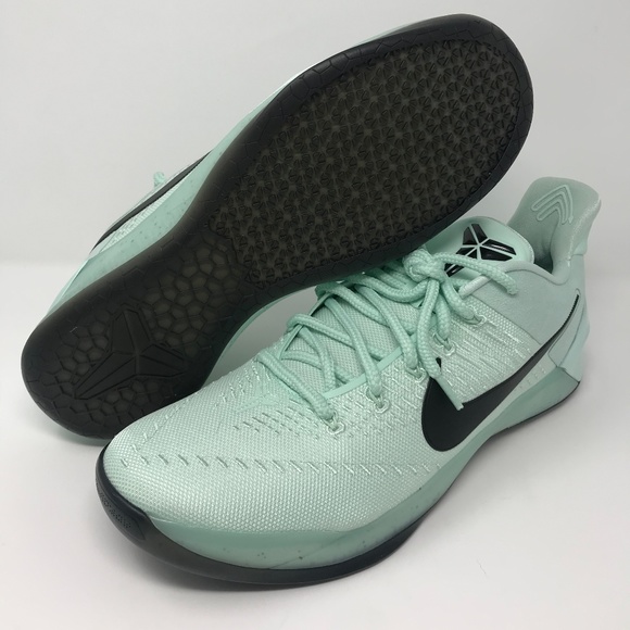 kobe ad mint